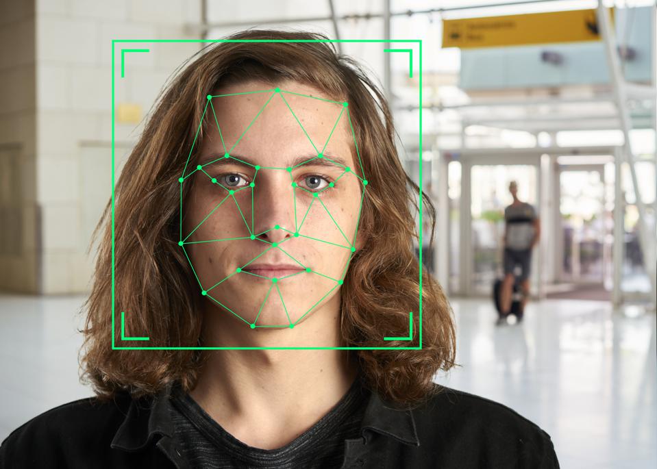 0903_afacerecognitionprogram a face recognition program - Giái pháp điểm danh bằng nhận diện khuôn mặt