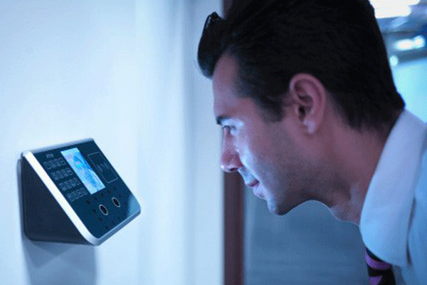 Quảng cáo LED ngoài trời - chiến lược gia tăng doanh số bán hàng