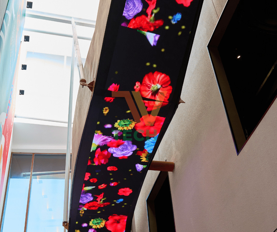 Màn hình LED cong – Giải pháp hiển thị ấn tượng, nâng tầm không gian chuyên nghiệp