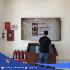 LED sa bàn TVtech tại Chiến thắng Đầm Dơi – Cái Nước – Chà Là: Giải pháp công nghệ số nâng tầm không gian bảo tàng