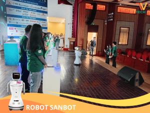Robot thông minh – Giải pháp công nghệ mới cho doanh nghiệp hiện đại Robot sanbot tại sự kiện