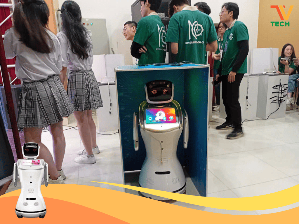 Robot thông minh Sanbot