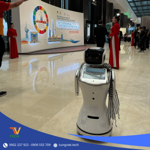 Robot sự kiện TVtech: Mang trải nghiệm công nghệ đến gần khách mời