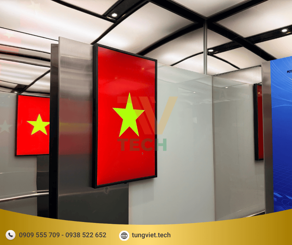 Màn hình quảng cáo thang máy